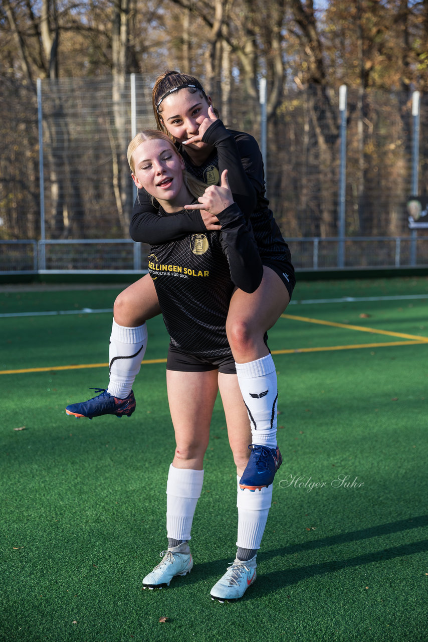 Bild 435 - wBJ VfL Pinneberg2 - Eimsbuttler TV 3 : Ergebnis: 5:0